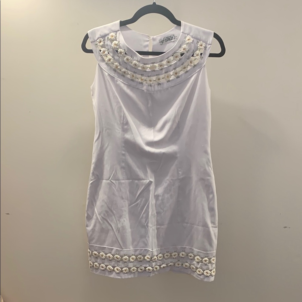 Franco’s Bordado Flower Embroidered Sleeveless Dress